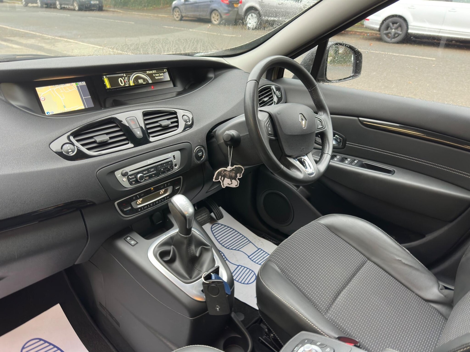 Used Renault Scenic 2013 for sale - 77723512: Photo 10