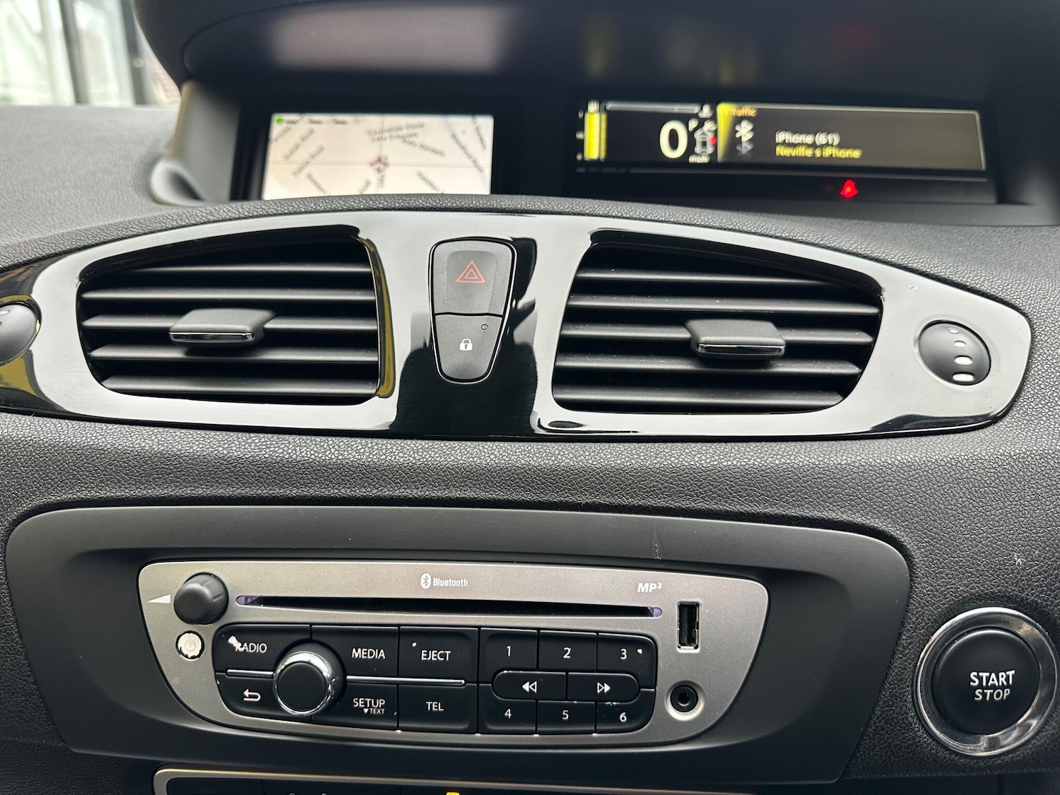 Used Renault Scenic 2013 for sale - 77723512: Photo 28