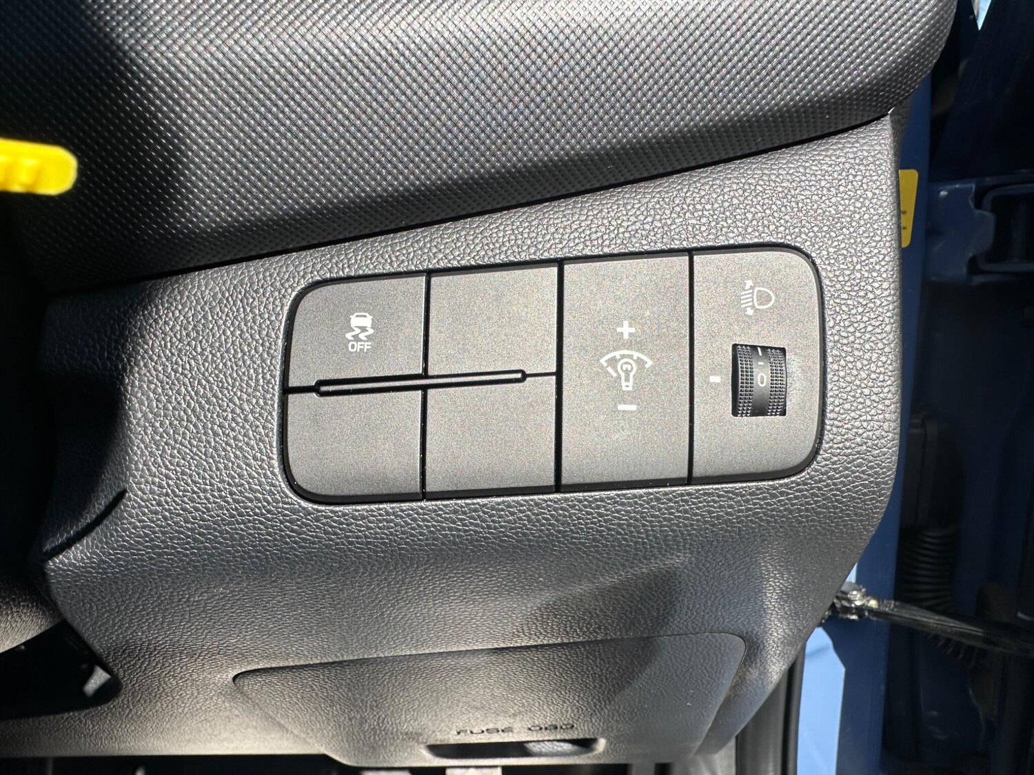 Used Hyundai i10 2017 for sale - 77970510: Photo 24