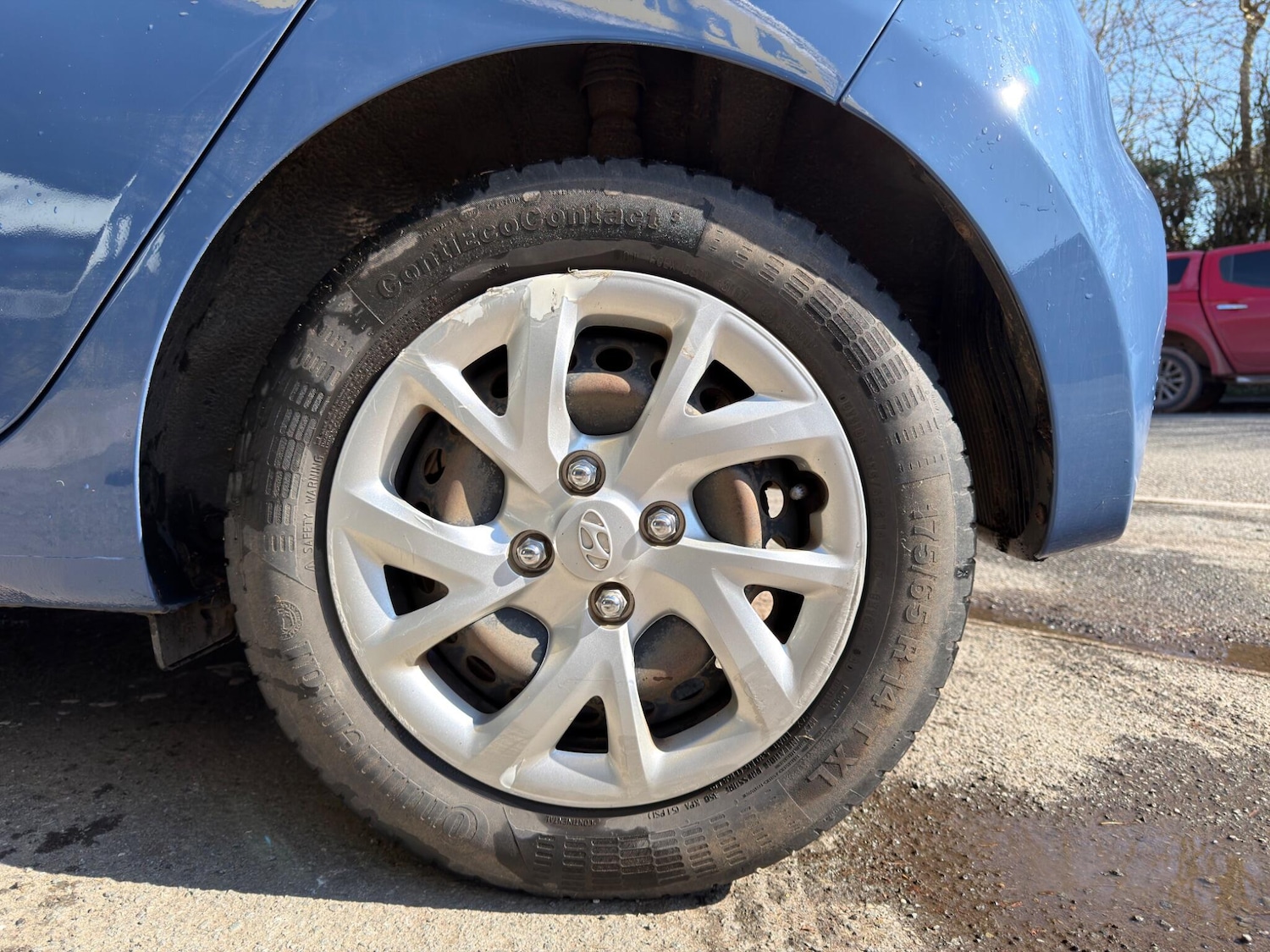 Used Hyundai i10 2017 for sale - 77970510: Photo 31