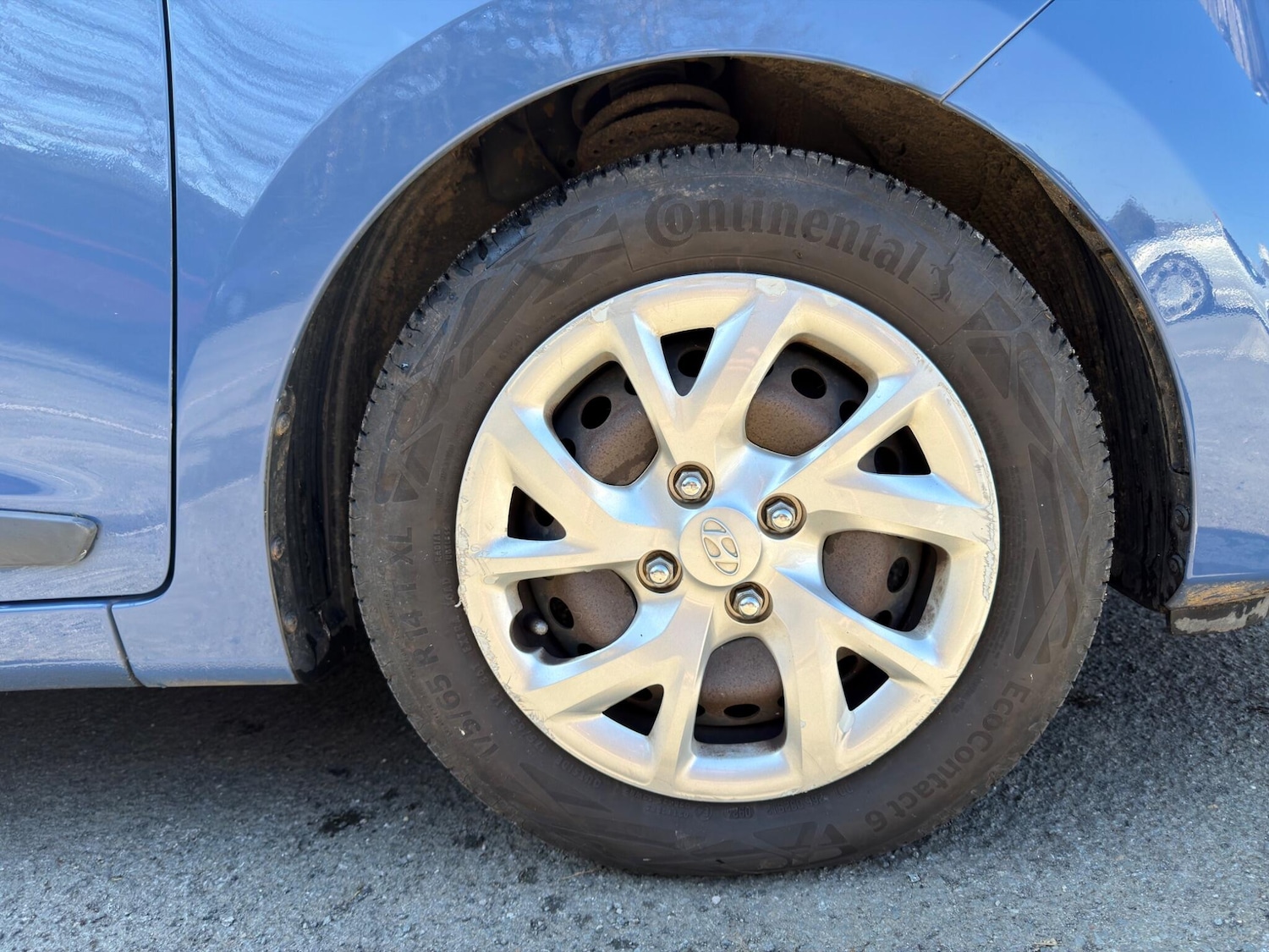 Used Hyundai i10 2017 for sale - 77970510: Photo 33