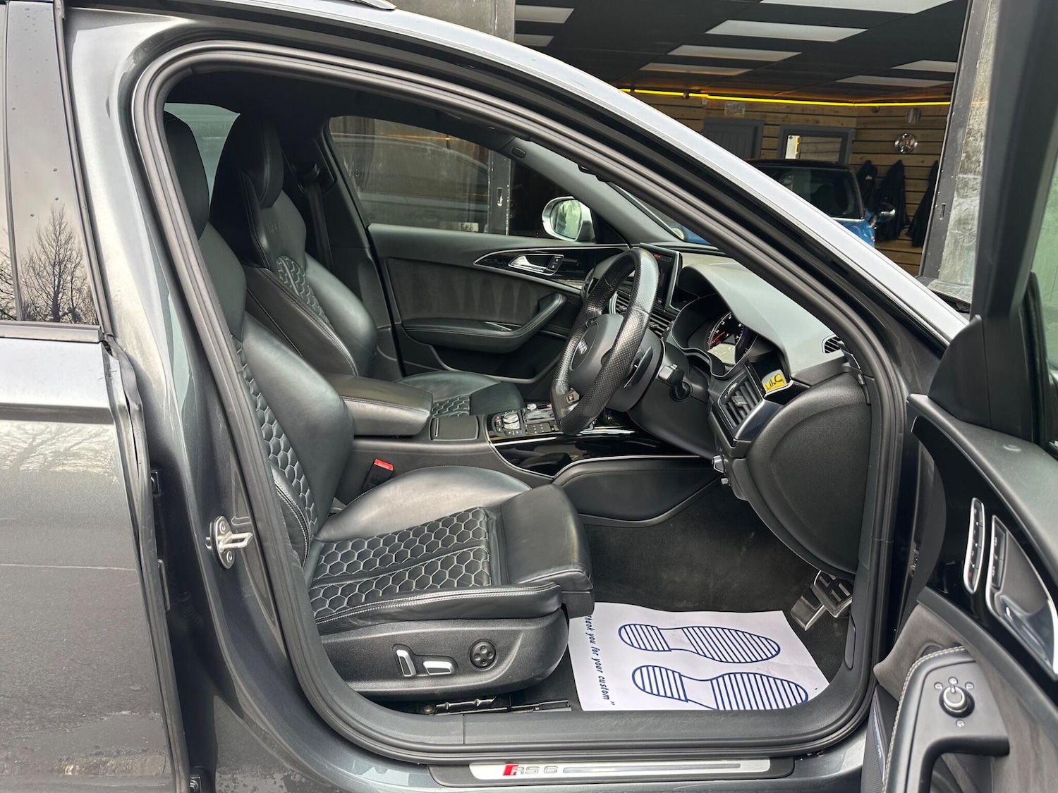 Used Audi RS6 2016 for sale - 77586635: Photo 14