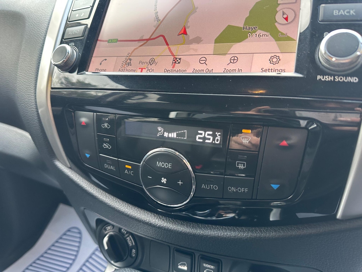 Used Nissan Navara 2021 for sale - 77345601: Photo 28