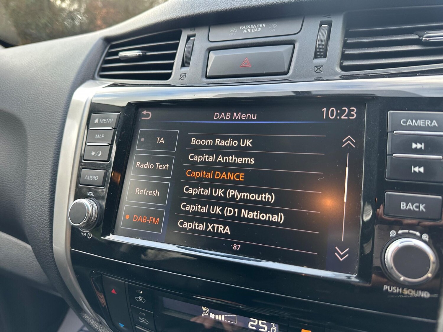 Used Nissan Navara 2021 for sale - 77345601: Photo 32