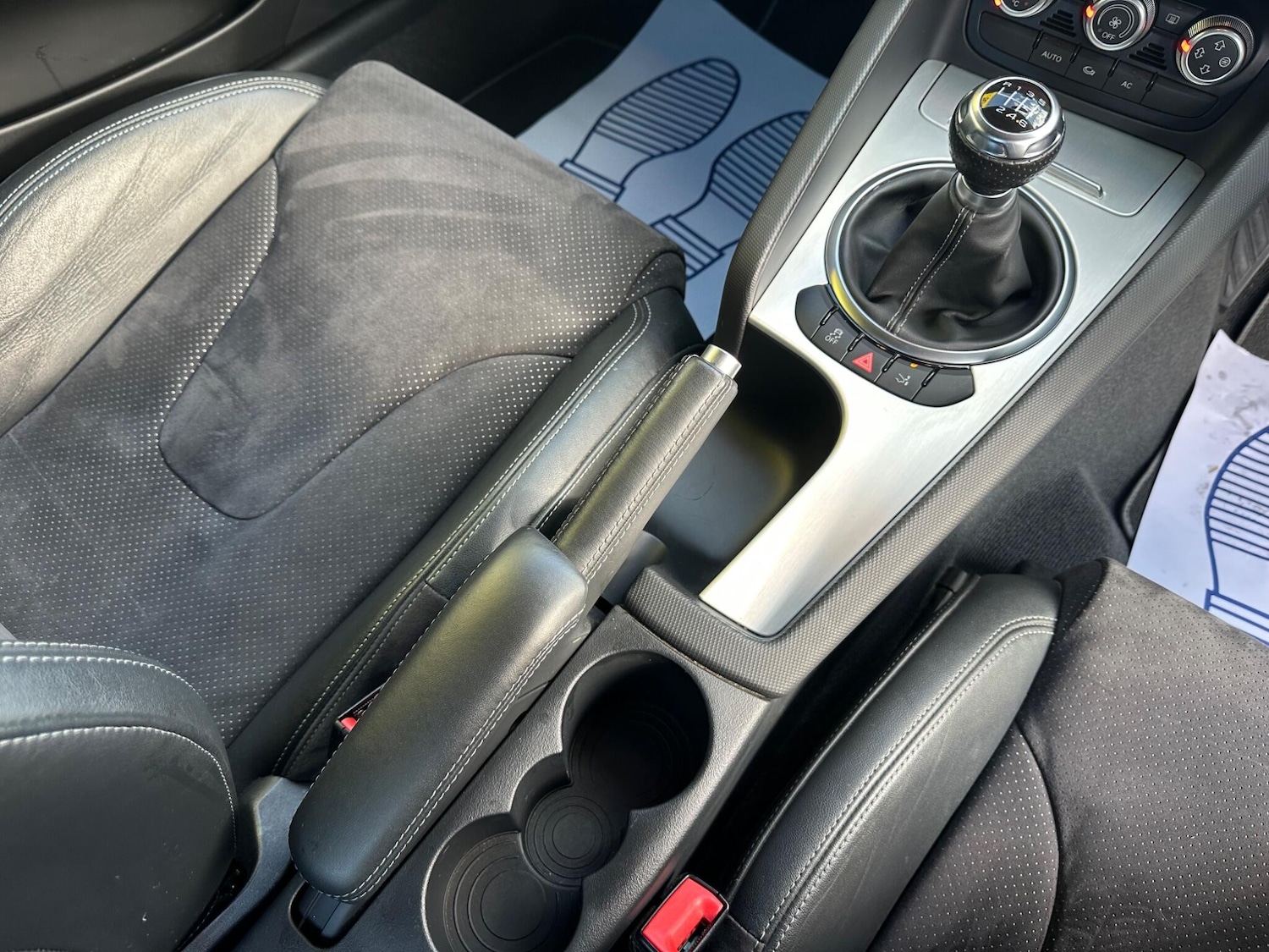 Used Audi TT 2011 for sale - 78157668: Photo 10