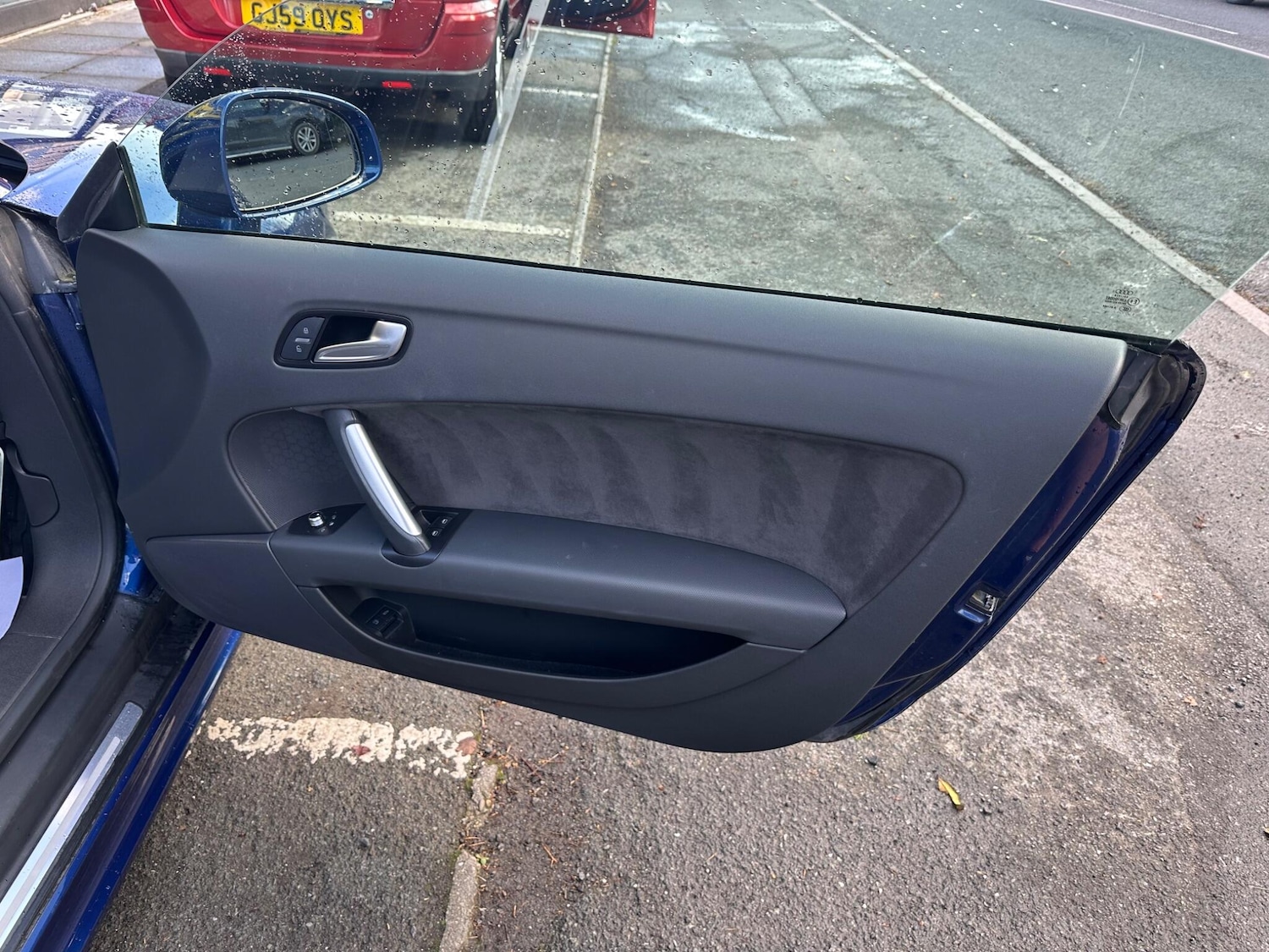 Used Audi TT 2011 for sale - 78157668: Photo 23