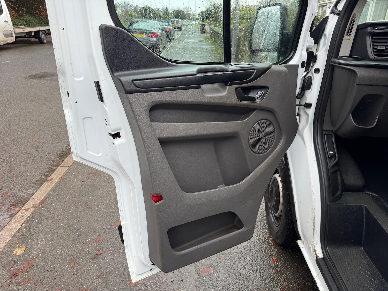 Used Ford Transit Custom 2019 for sale - 76743517: Photo 25