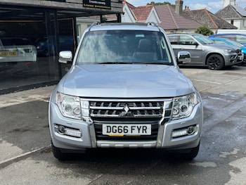 Used Mitsubishi Shogun 2016 for sale - 79441607: Photo