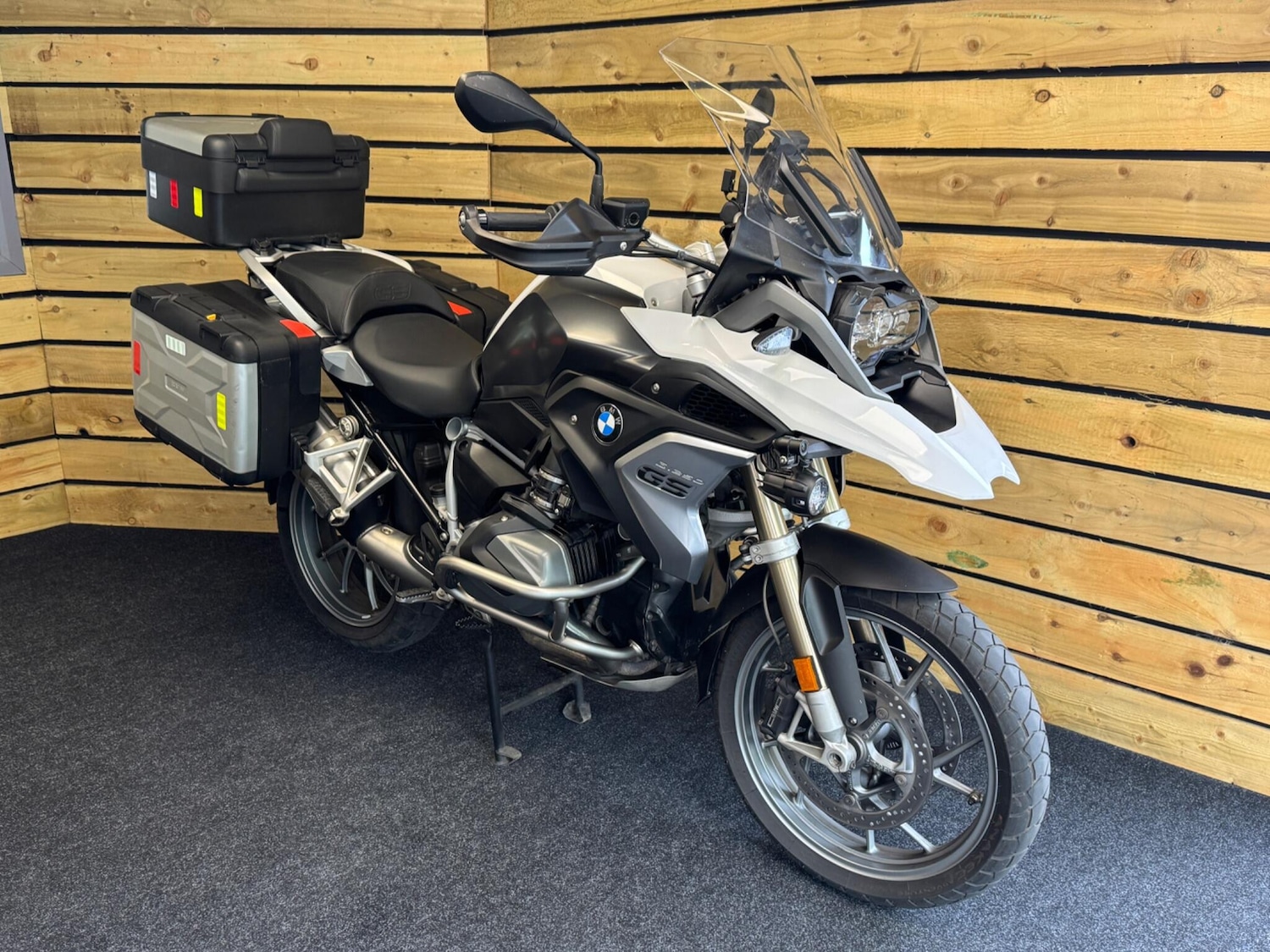 Used BMW R 1250 GS 2022 for sale - 78503678: Photo 2