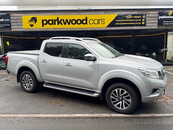 Nissan - Navara