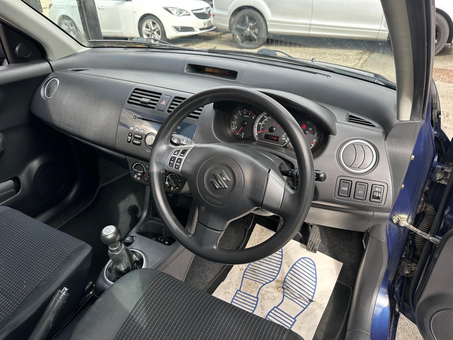 Used Suzuki Swift 2007 for sale - 77809157: Photo 6