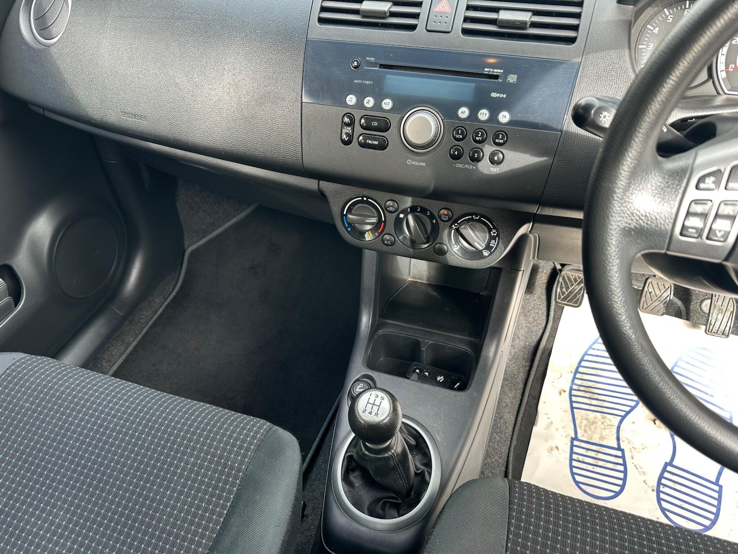 Used Suzuki Swift 2007 for sale - 77809157: Photo 8