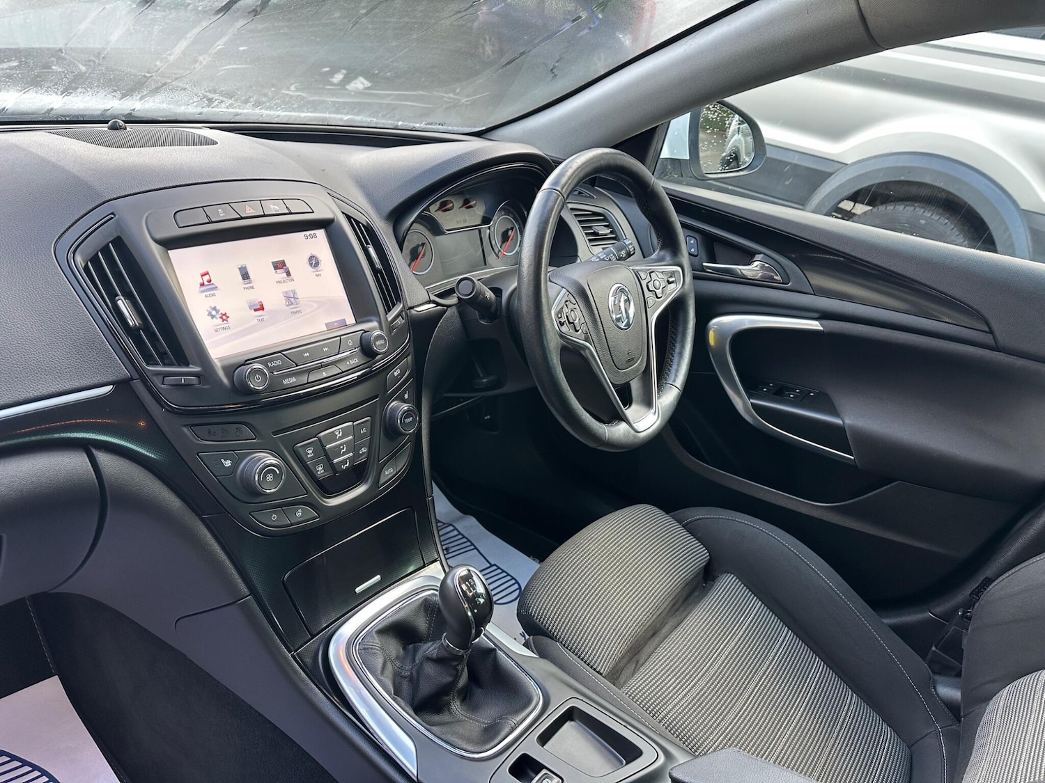 Used Vauxhall Insignia 2016 for sale - 77612393: Photo 9