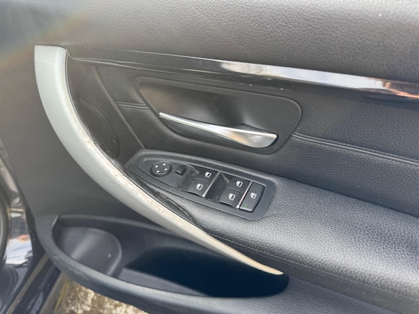 Used BMW 3 Series 2015 for sale - 76239940: Photo 28