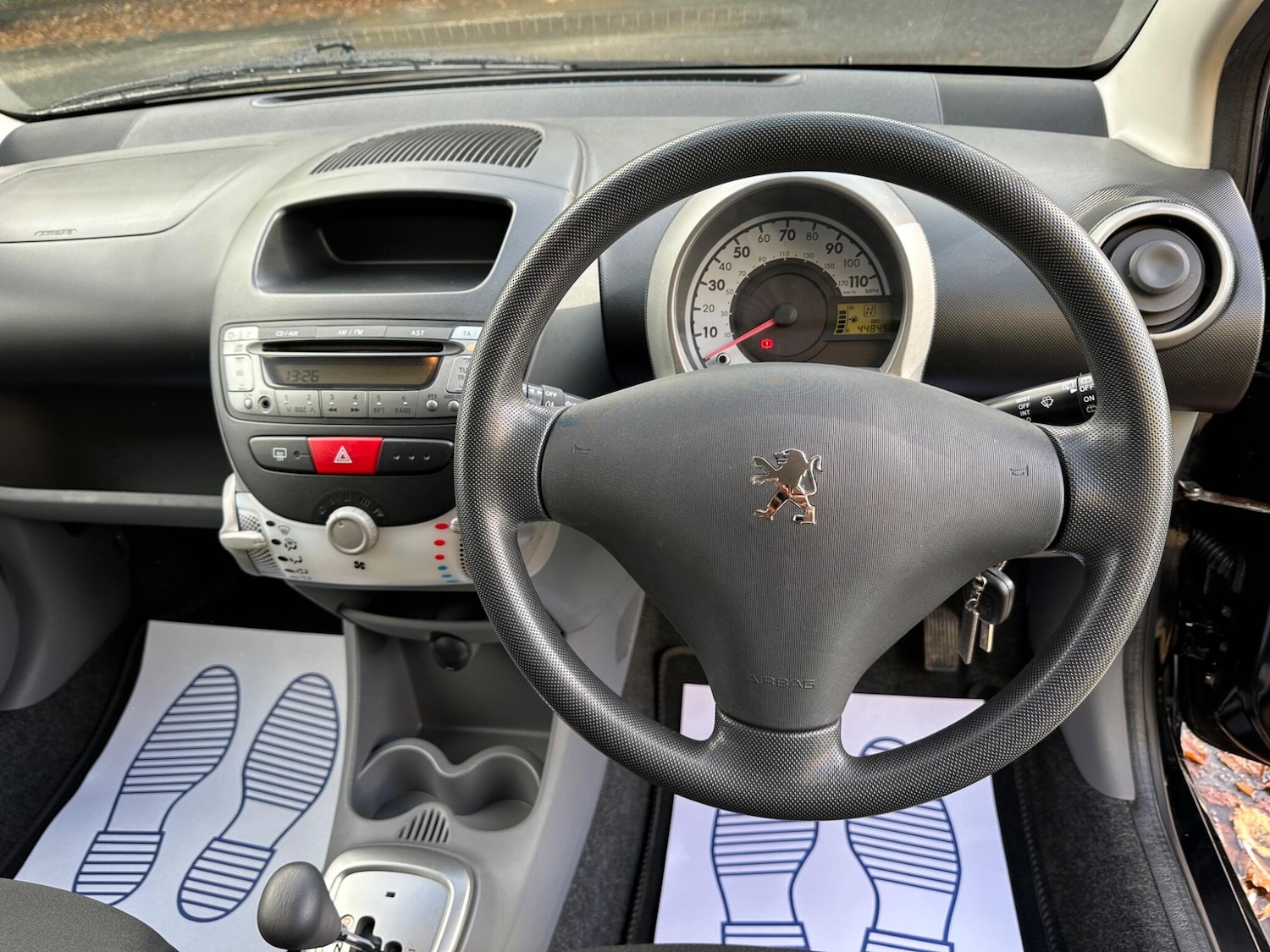 Used Peugeot 107 2011 for sale - 76361523: Photo 13