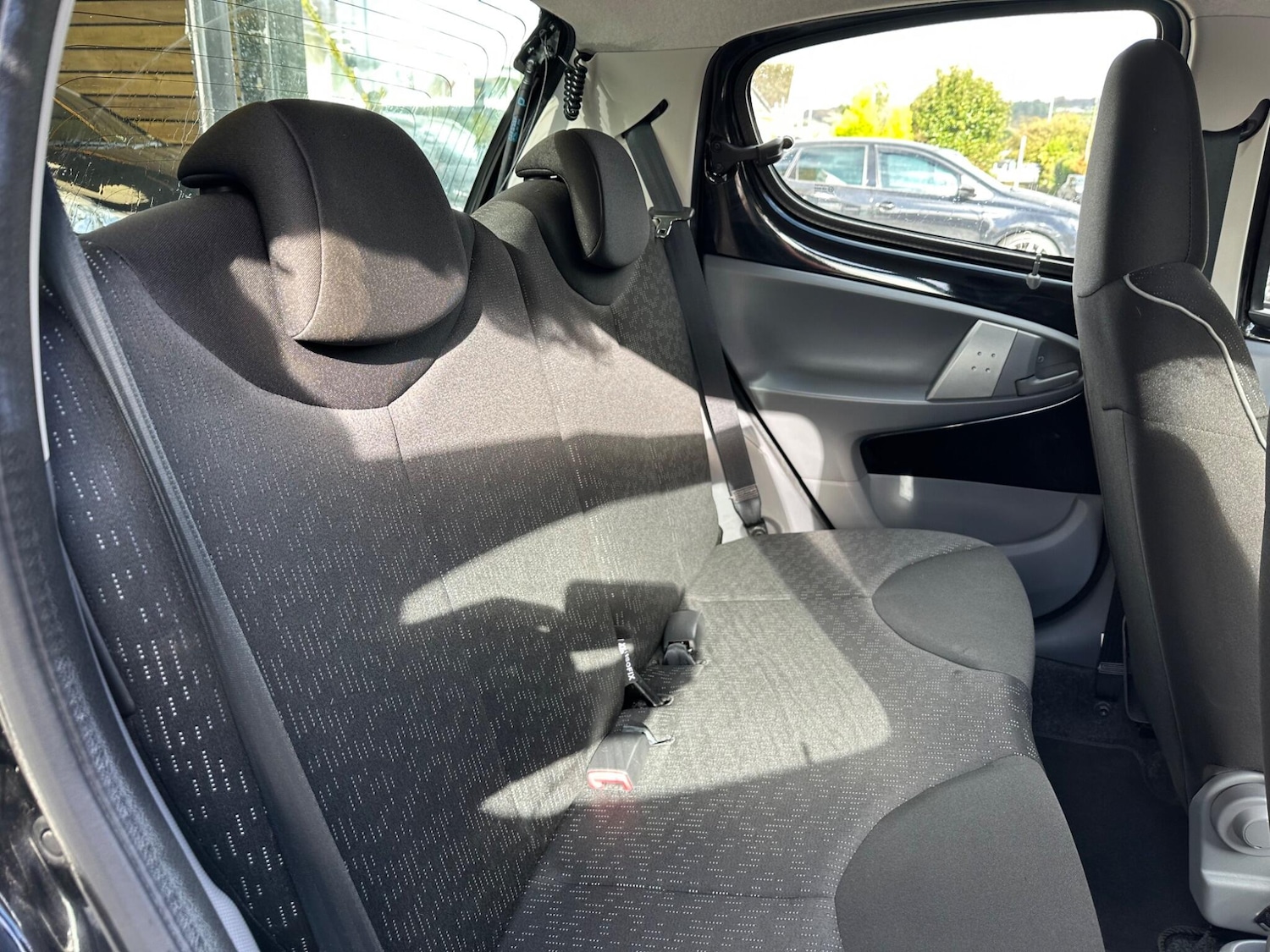 Used Peugeot 107 2011 for sale - 76361523: Photo 18