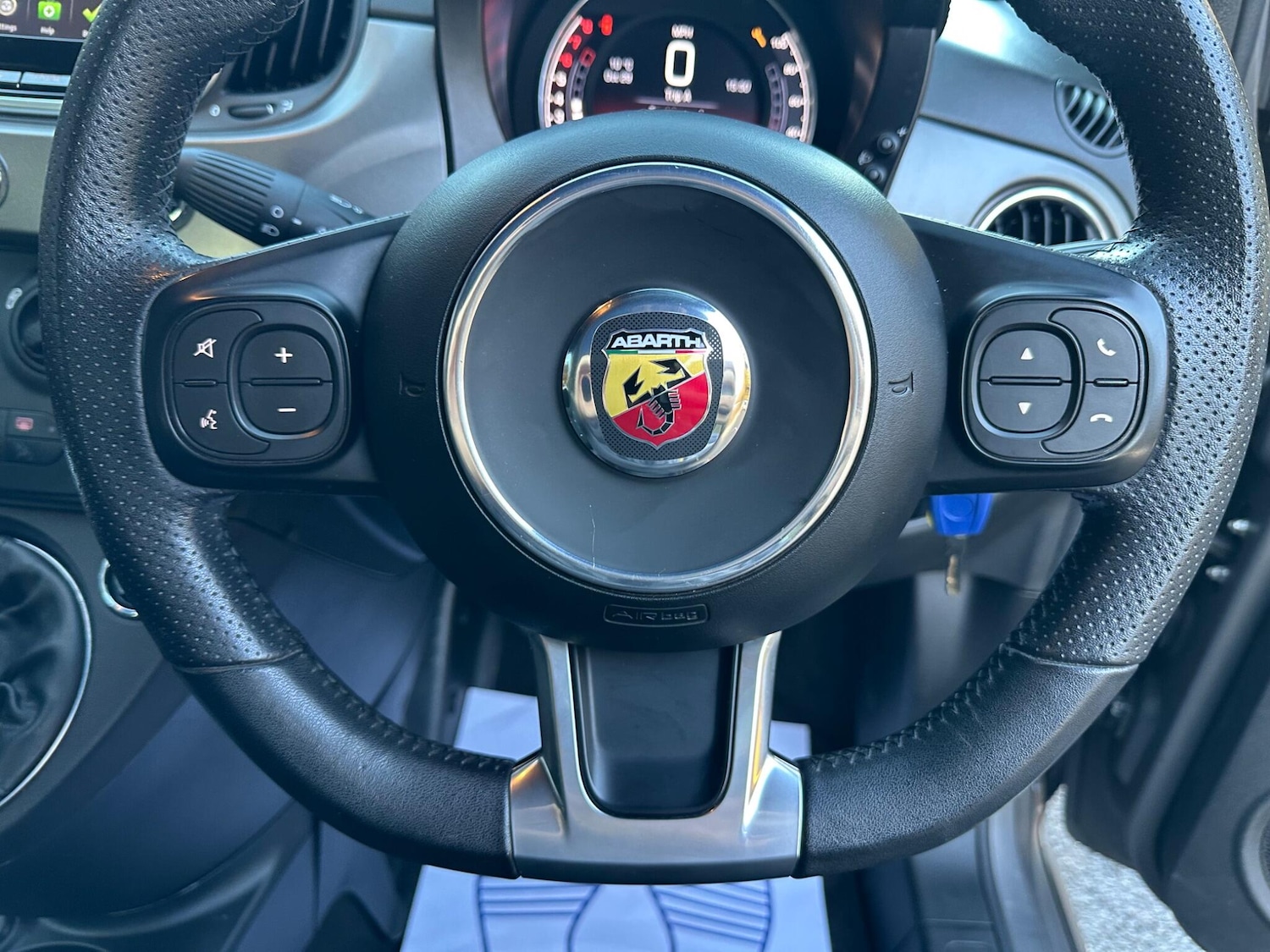 Used Abarth 595 2018 for sale - 76409198: Photo 24