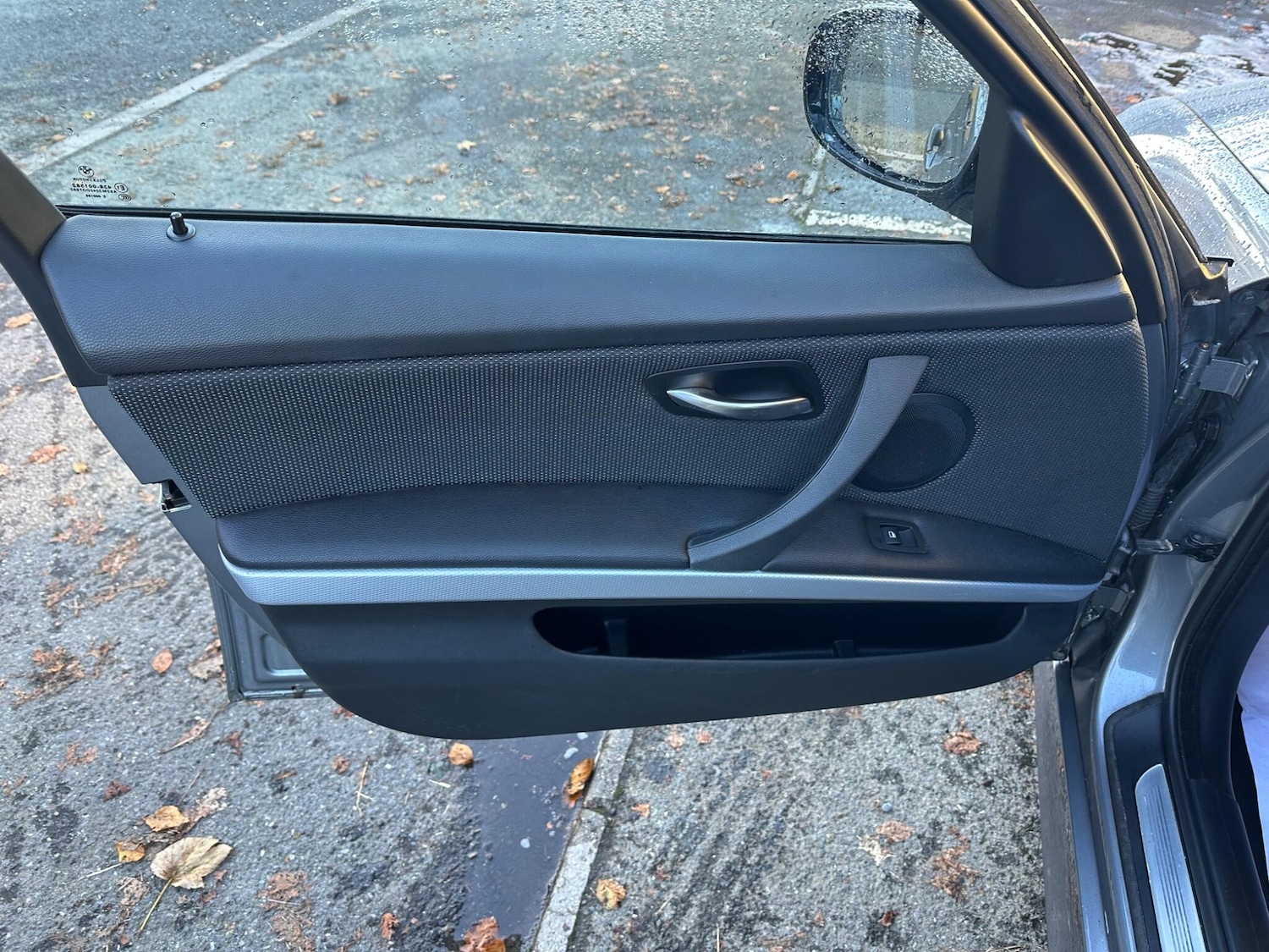 Used BMW 3 Series 2009 for sale - 76965150: Photo 27