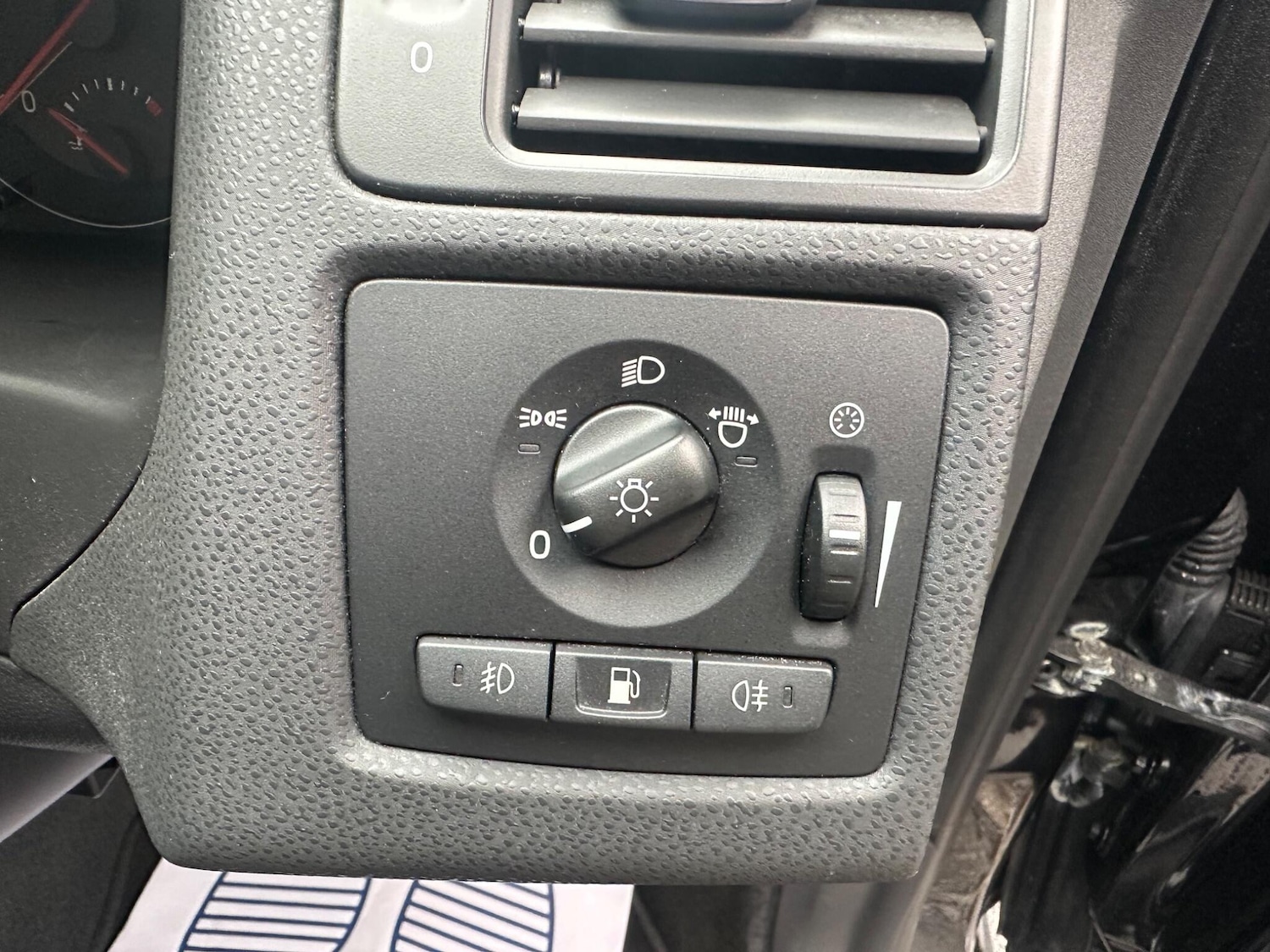 Used Volvo C30 for sale - 77242565: Photo 21