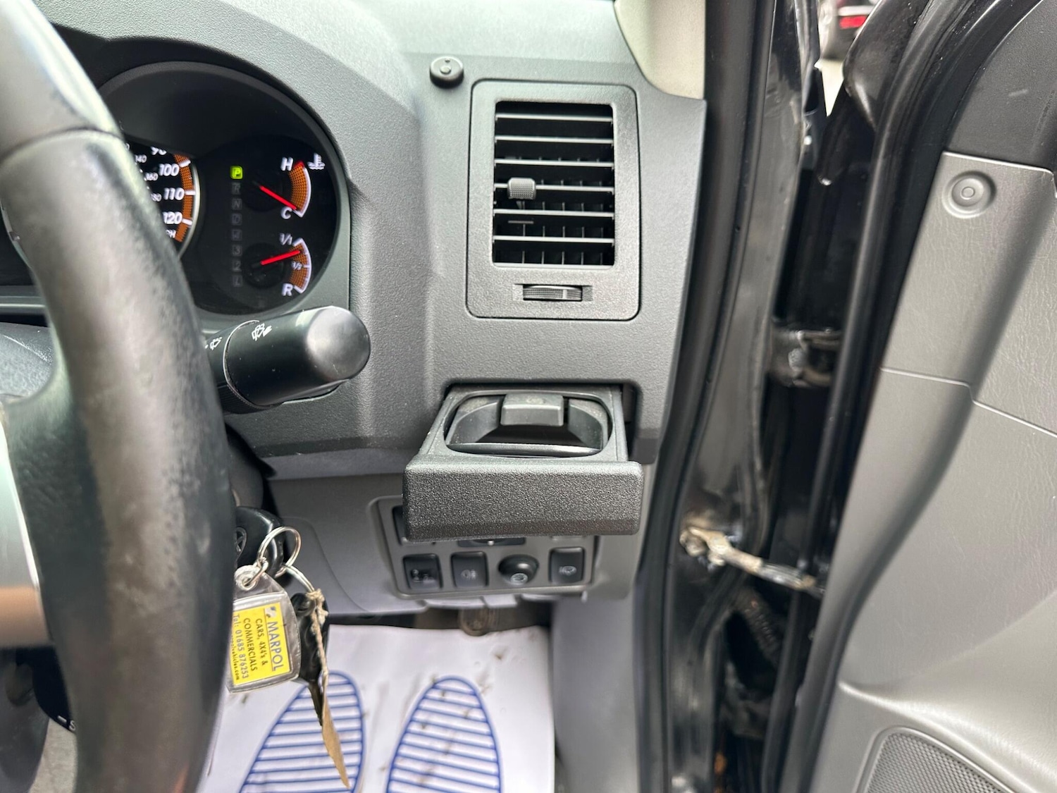 Vehicle 33