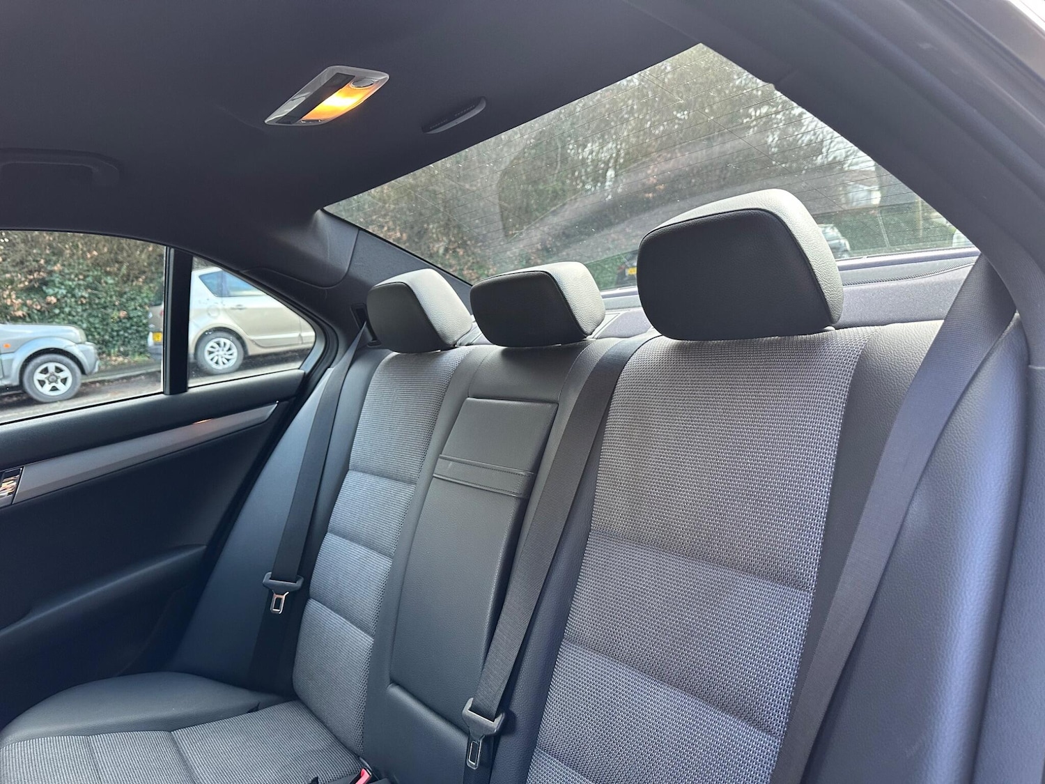 Used Mercedes-Benz C Class for sale - 77550115: Photo 18