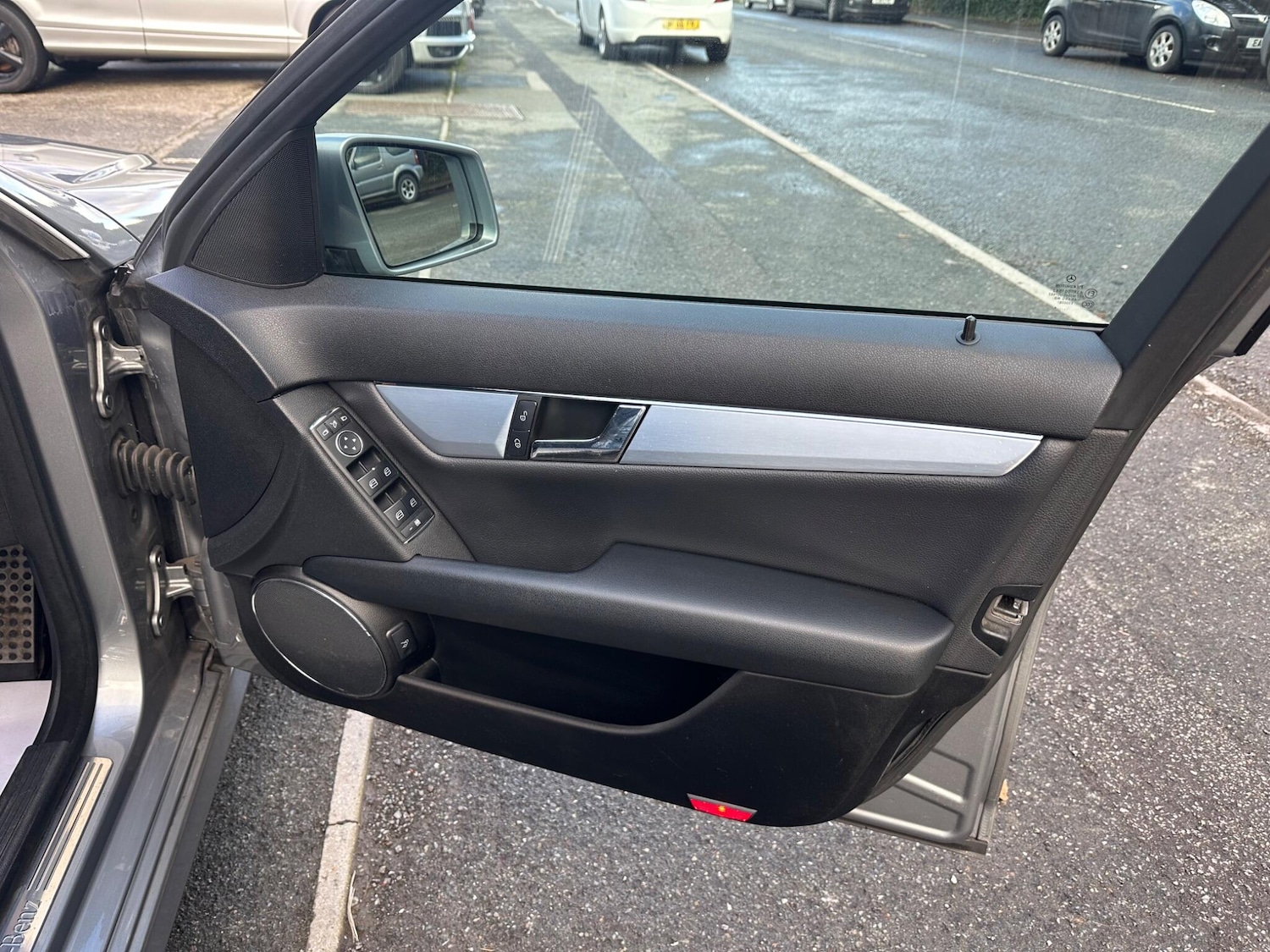 Used Mercedes-Benz C Class for sale - 77550115: Photo 23