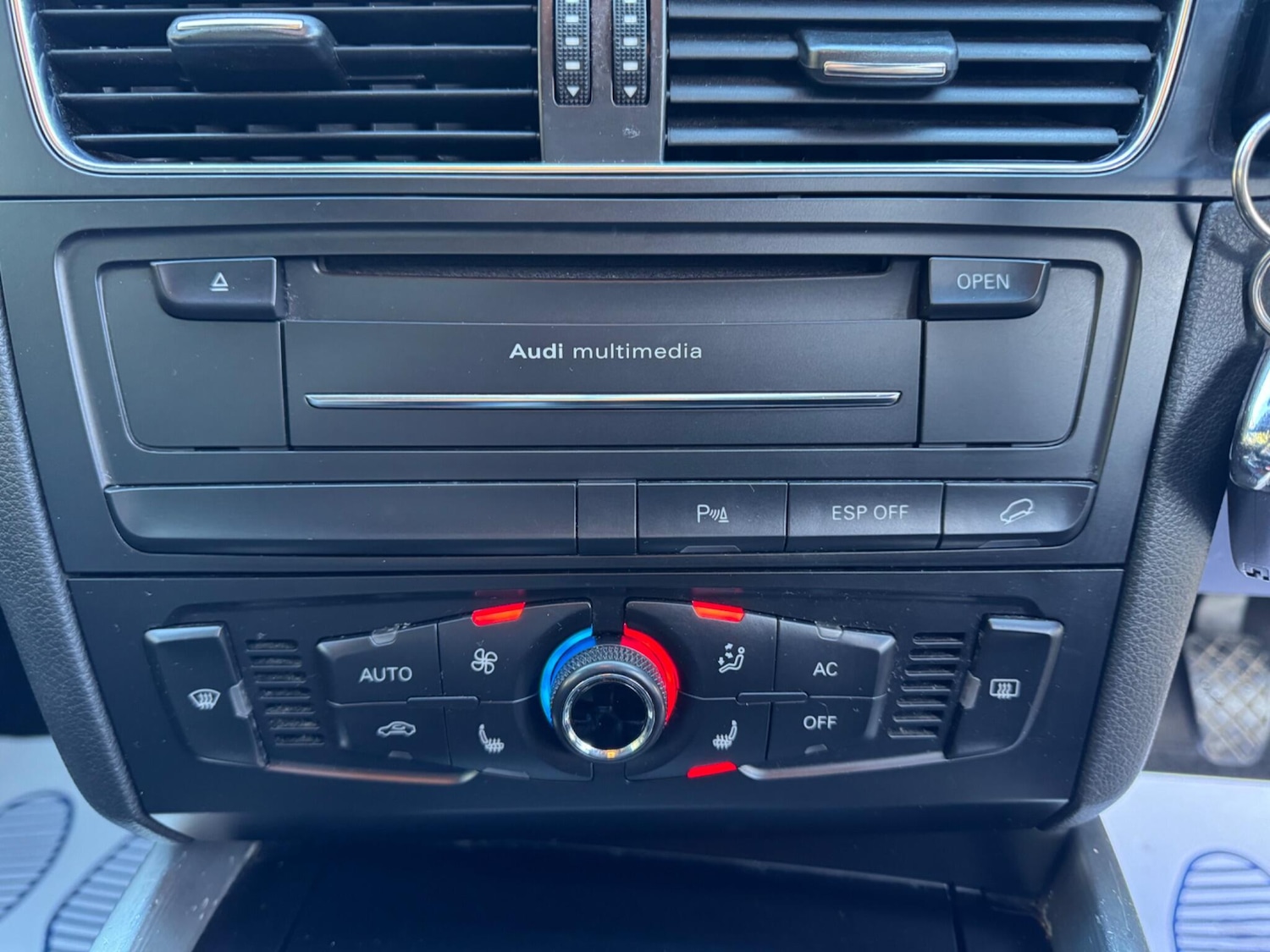 Used Audi Q5 2009 for sale - 77120715: Photo 38