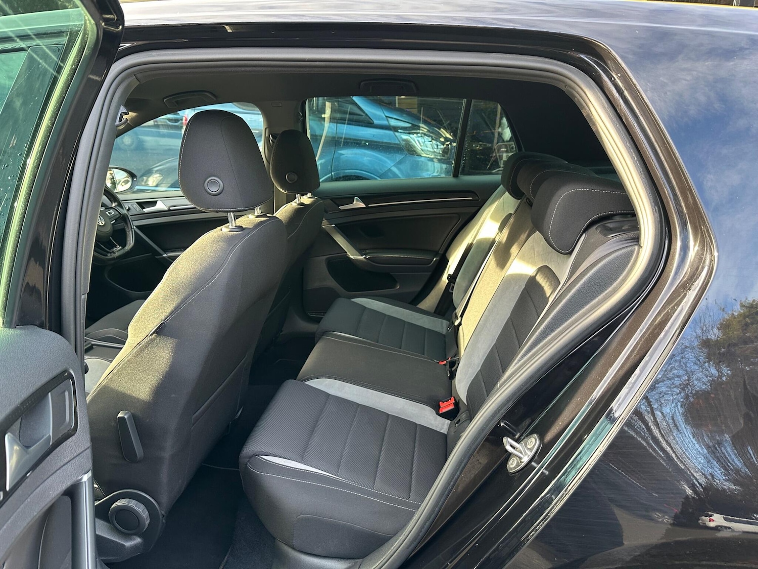 Used Volkswagen Golf 2016 for sale - 77143227: Photo 42