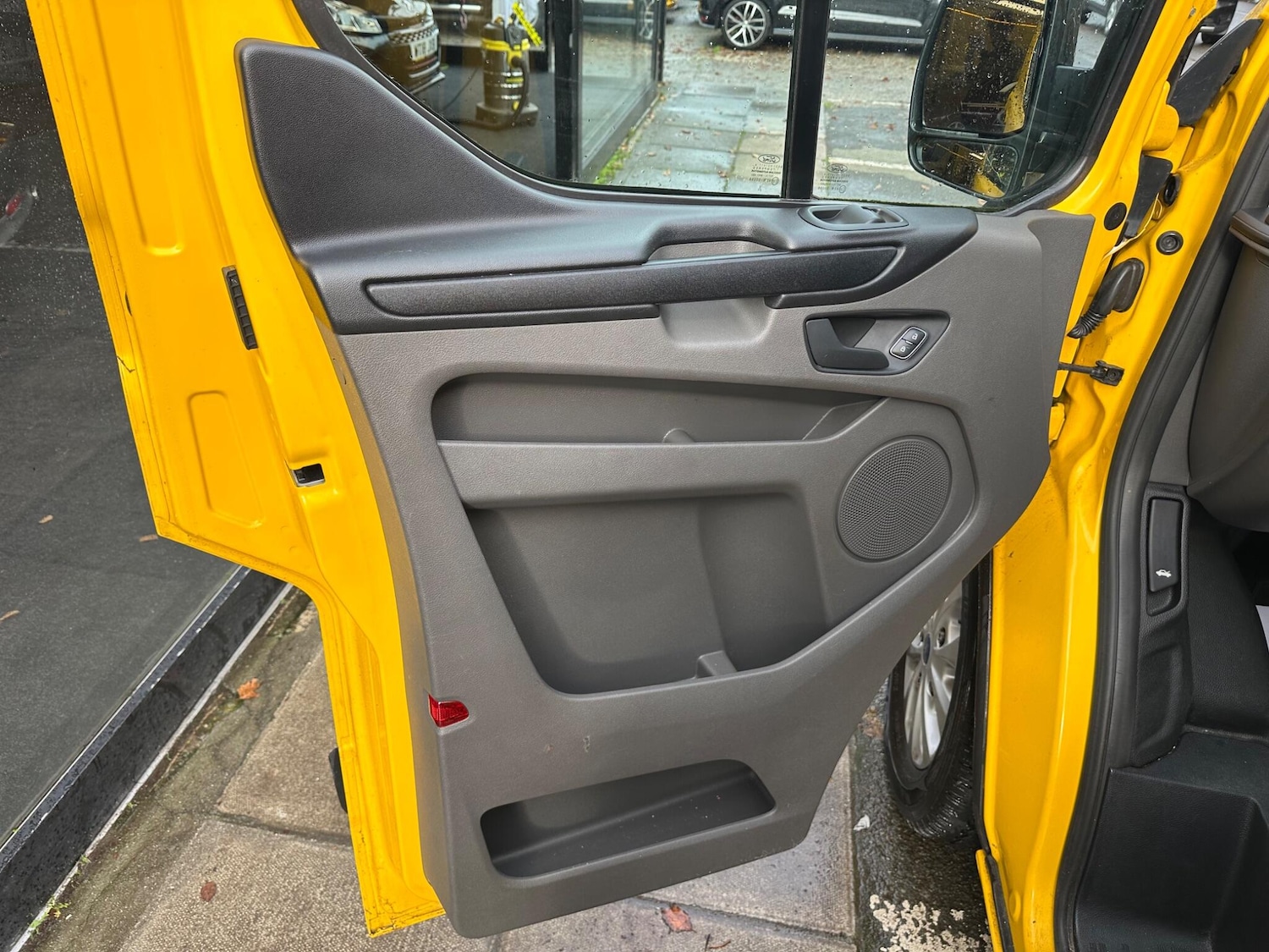 Used Ford Transit Custom 2019 for sale - 76473784: Photo 32