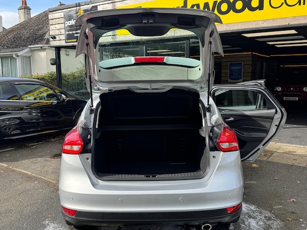Used Ford Focus 2015 for sale - 76227323: Photo 20