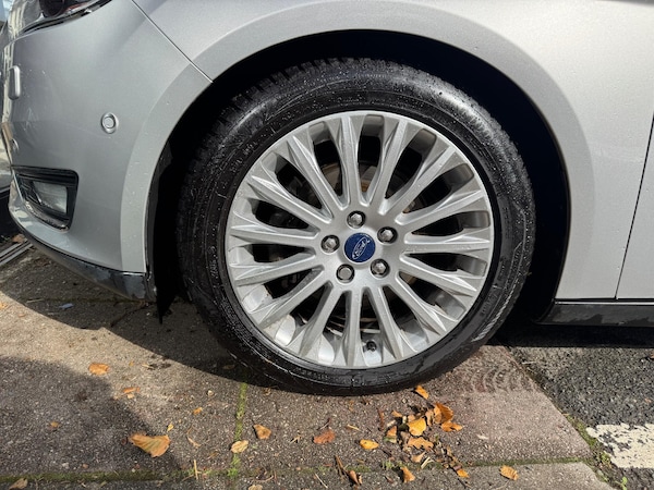 Used Ford Focus 2015 for sale - 76227323: Photo 7