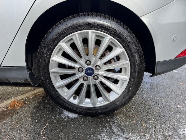 Used Ford Focus 2015 for sale - 76227323: Photo 9