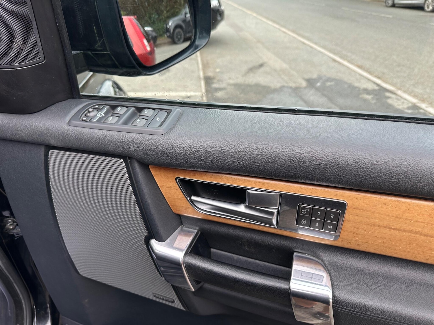 Used Land Rover Discovery 2014 for sale - 78156611: Photo 19