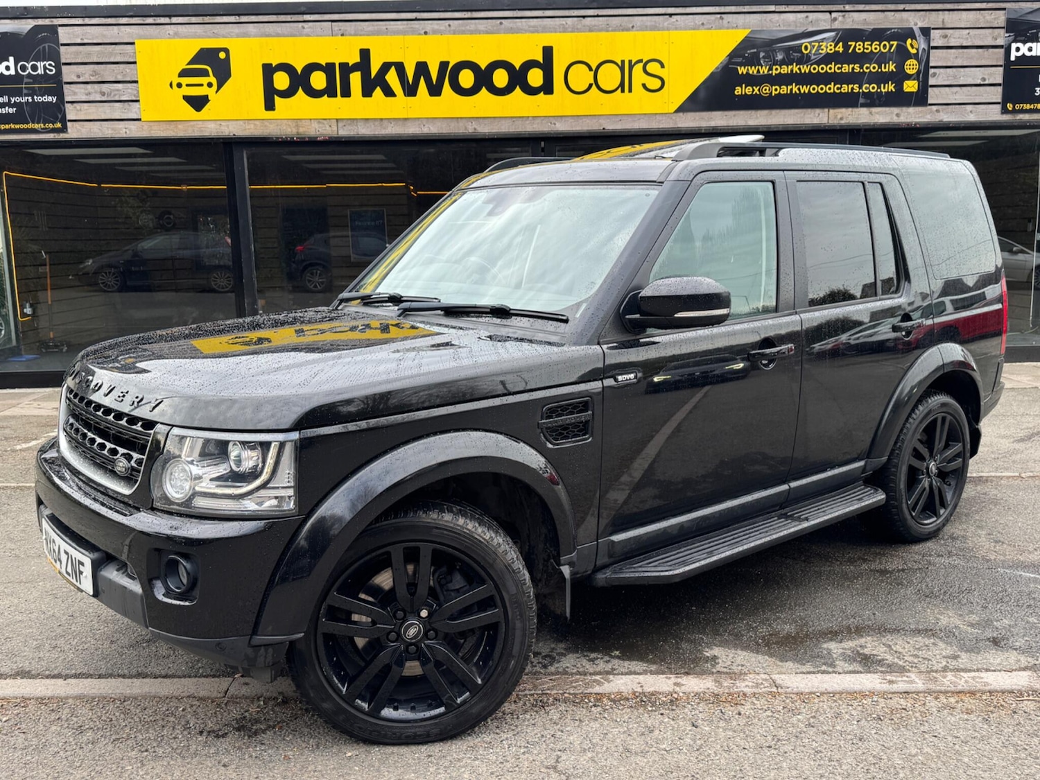 Used Land Rover Discovery 2014 for sale - 78156611: Photo 2