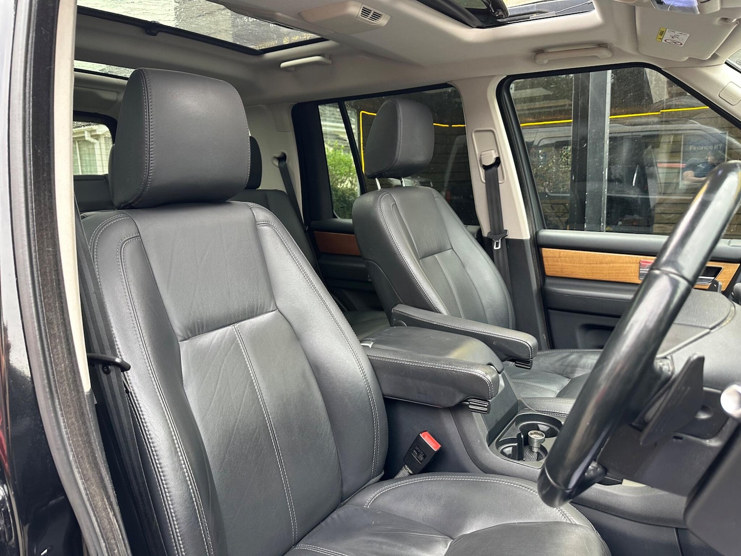 Used Land Rover Discovery 2014 for sale - 78156611: Photo 24