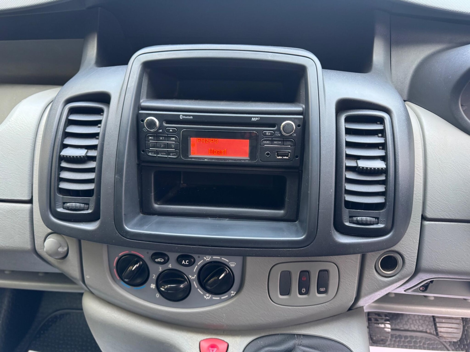 Used Vauxhall Vivaro 2014 for sale - 77291947: Photo 20