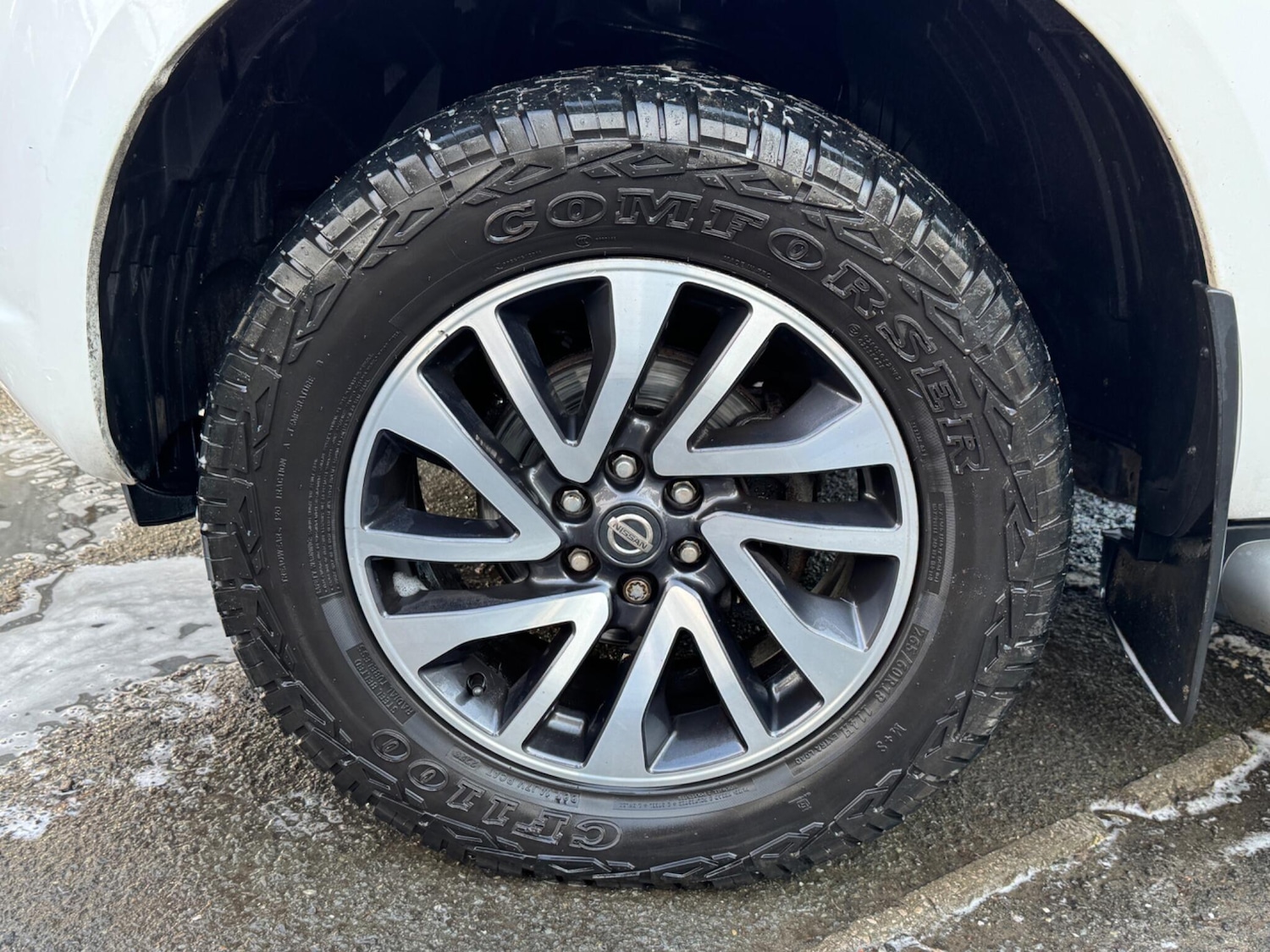 Used Nissan Navara 2016 for sale - 77970625: Photo 9