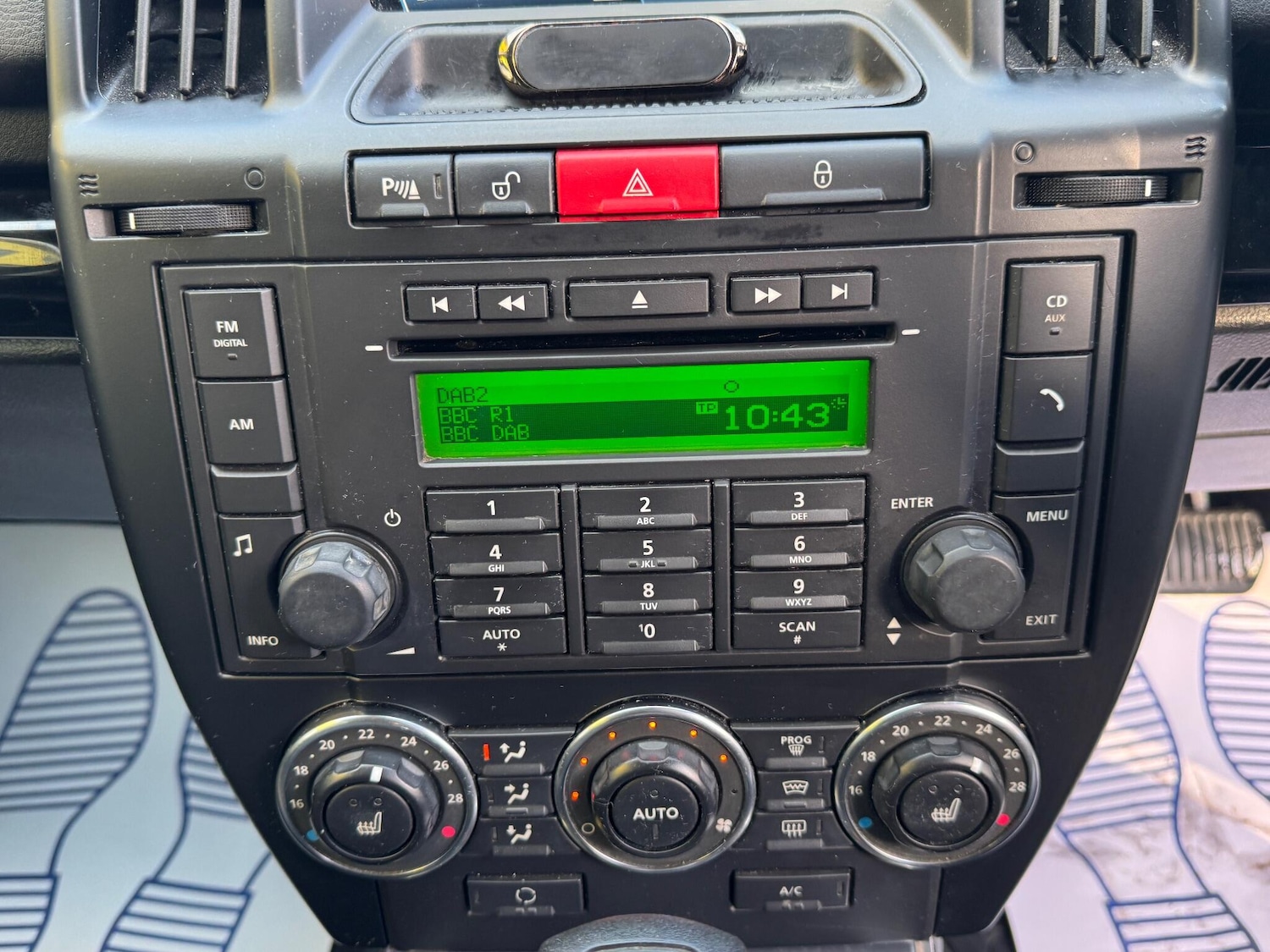 Used Land Rover Freelander 2 for sale - 77057286: Photo 29