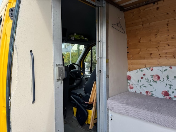Used Mercedes-Benz Sprinter 2011 for sale - 76259636: Photo 12