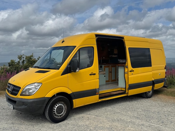 Used Mercedes-Benz Sprinter 2011 for sale - 76259636: Photo 1