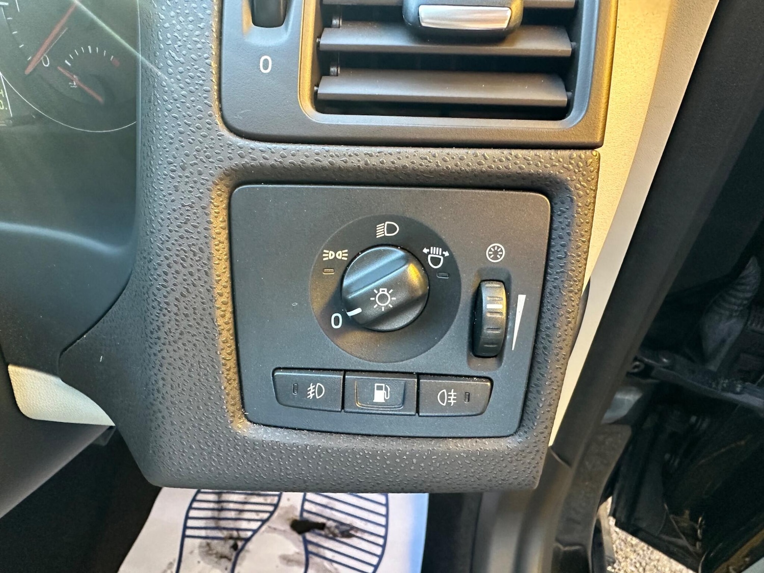 Used Volvo C30 for sale - 76658939: Photo 22