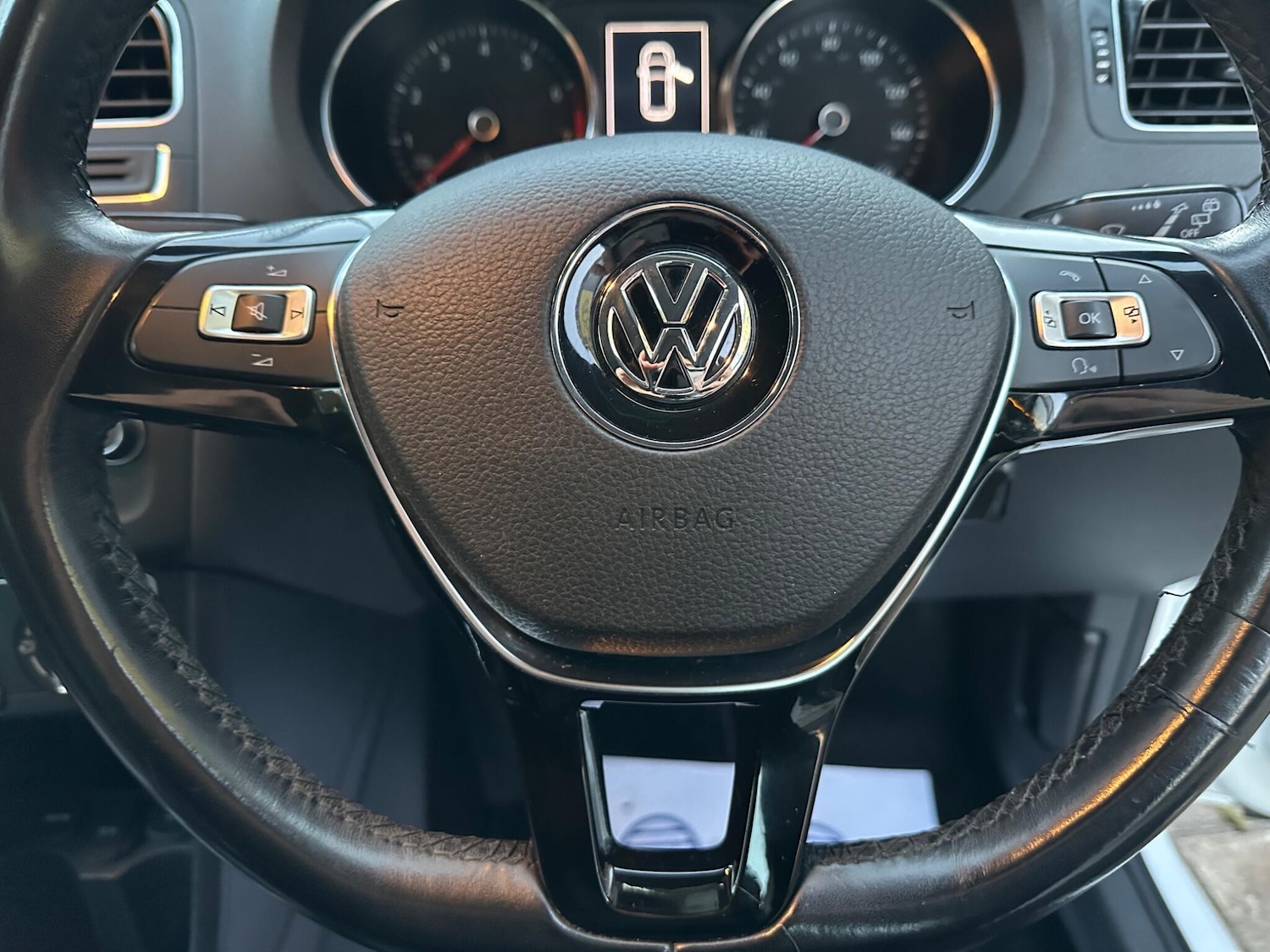 Used Volkswagen Polo 2015 for sale - 76645736: Photo 14