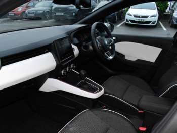 Used Renault Clio 2023 for sale - 73269308: Photo