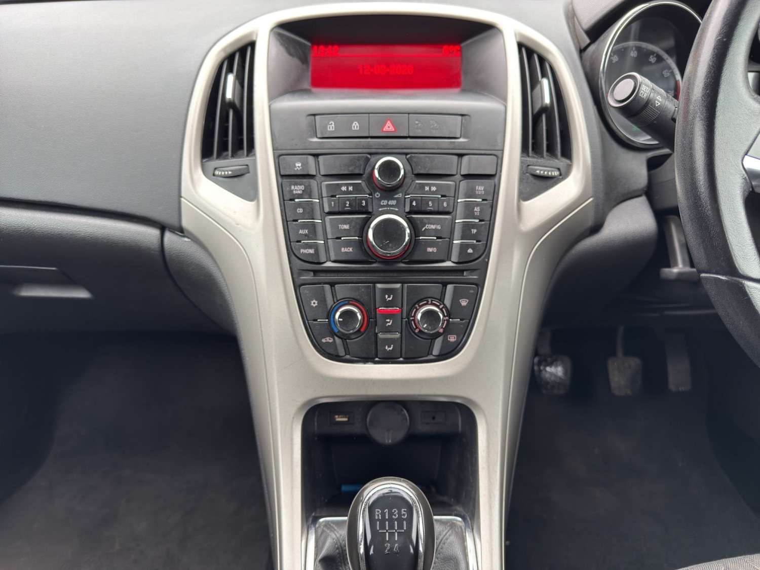 Used Vauxhall Astra 2013 for sale - 77851421: Photo 16