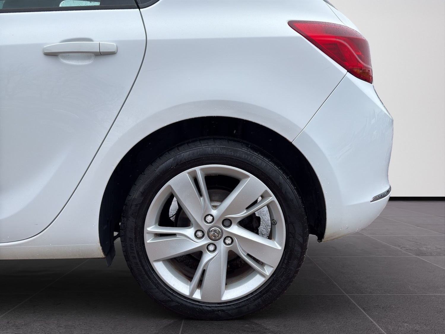 Used Vauxhall Astra 2013 for sale - 77851421: Photo 23