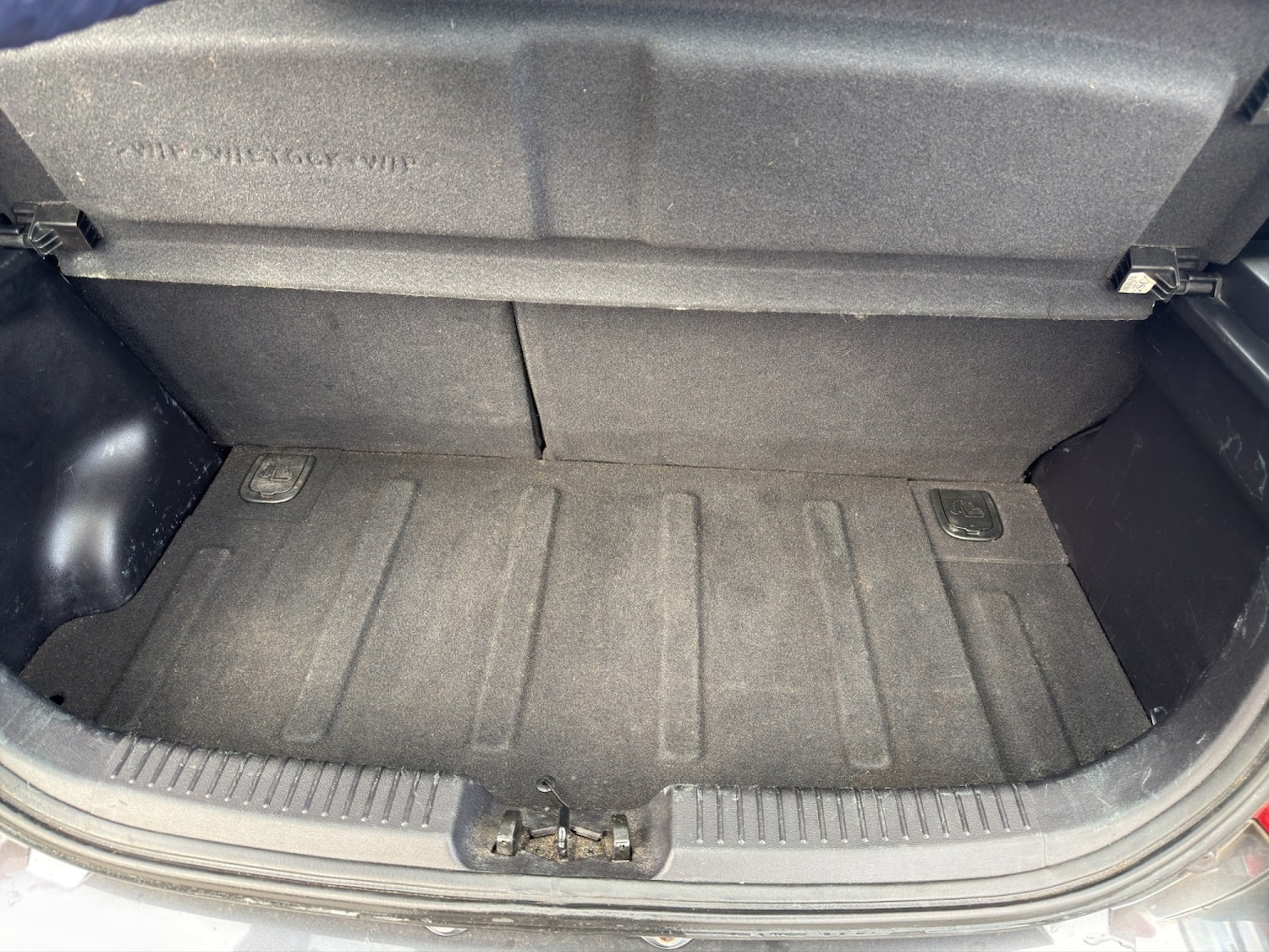 Used Hyundai i10 2011 for sale - 77400084: Photo 16