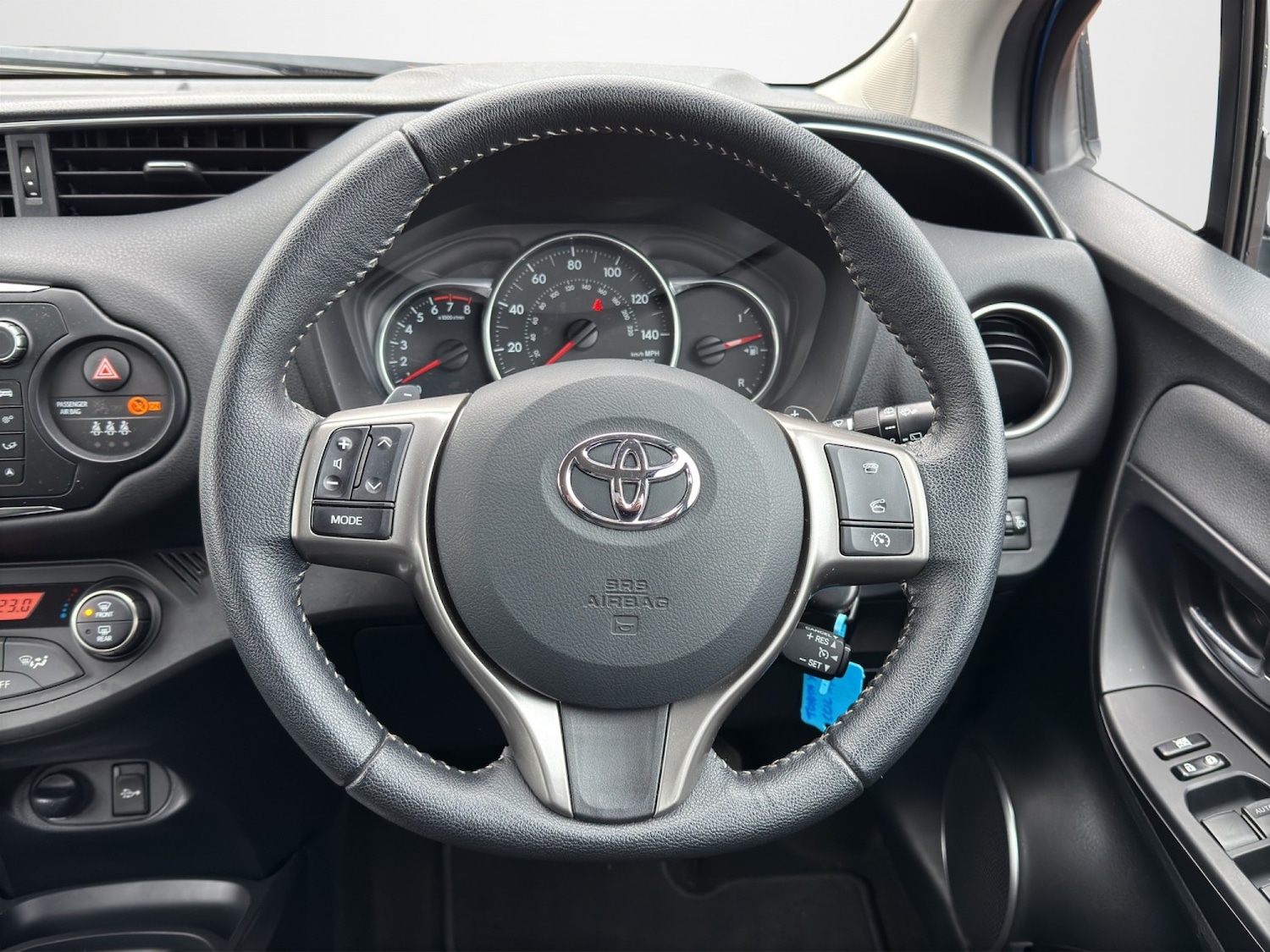 Used Toyota Yaris 2015 for sale - 76751777: Photo 10