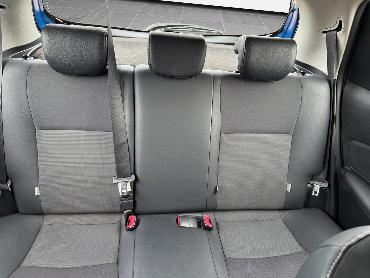 Used Toyota Yaris 2015 for sale - 76751777: Photo 13