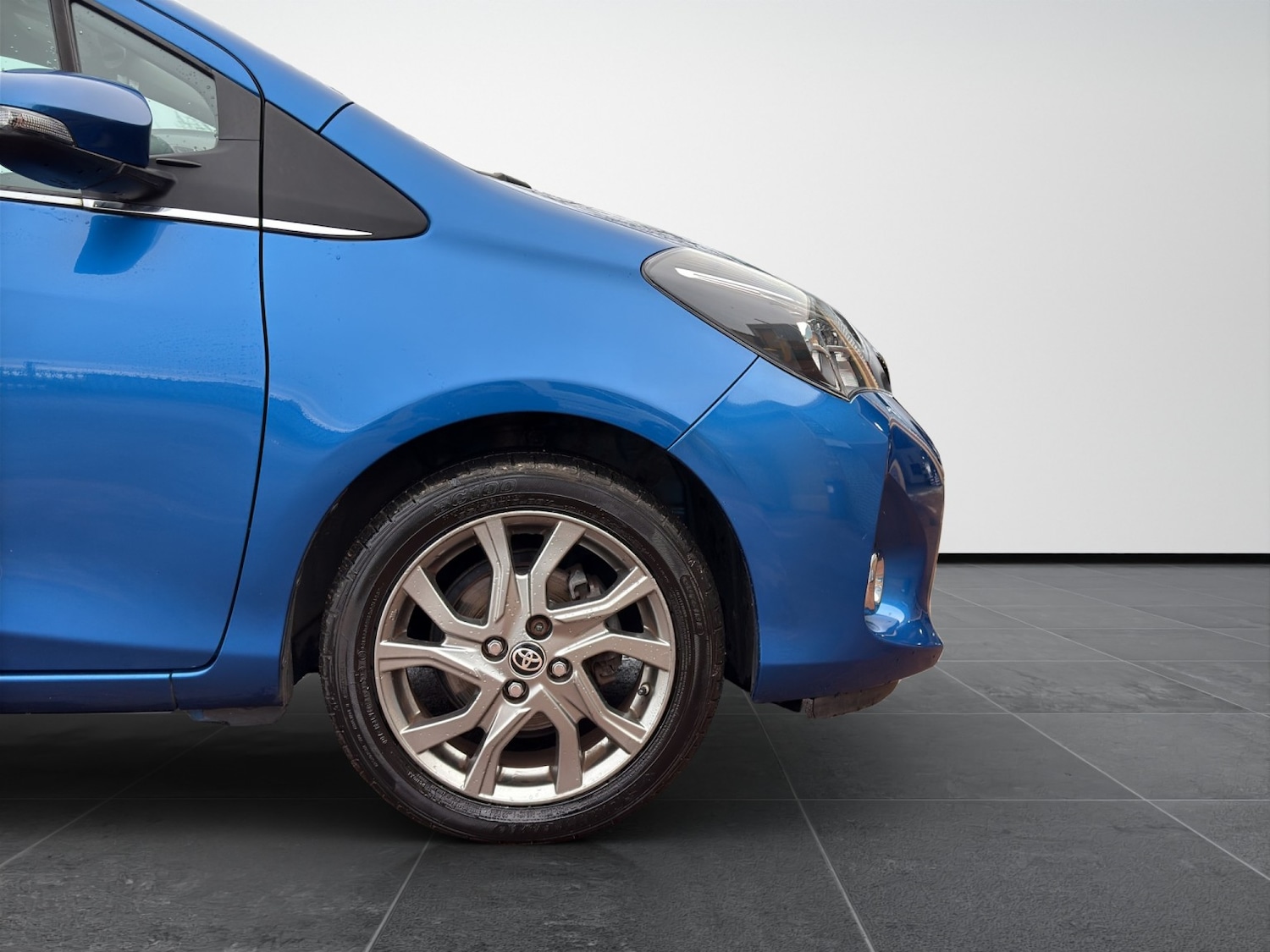 Used Toyota Yaris 2015 for sale - 76751777: Photo 23