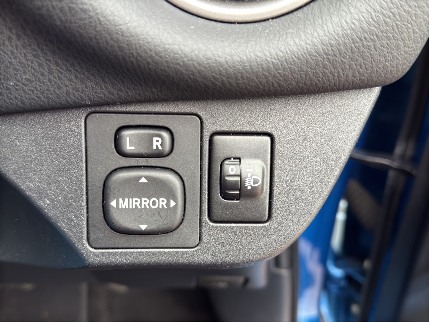 Used Toyota Yaris 2015 for sale - 76751777: Photo 26